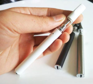E-CIGARETTES JETABLES
